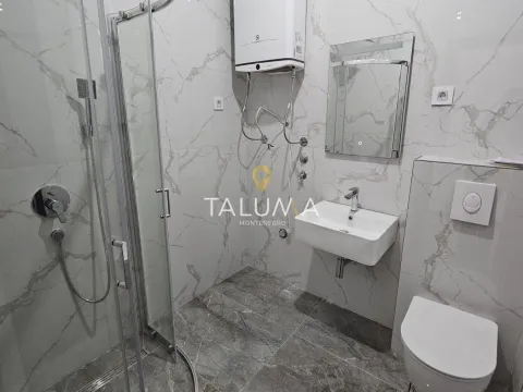 Sale, three bedroom apartment, 85m², Gorica C, Podgorica - image 8