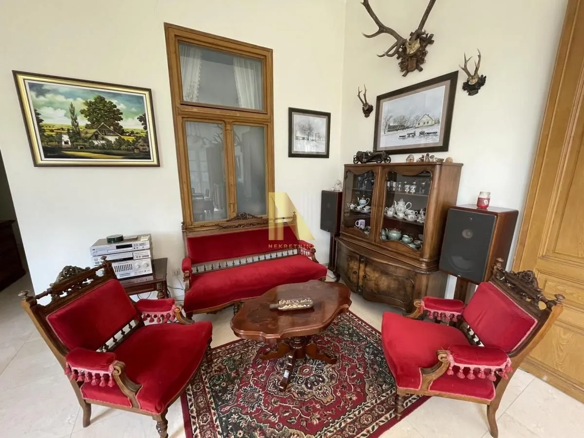 Rent, house, 340m², Futog, Novi Sad Sve Podlokacije