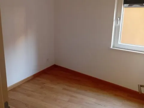 Sale, three bedroom apartment, 93m², Lekino Brdo, Voždovac Sve Podlokacije - image 5