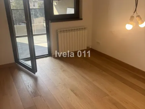 Prodaja, četvorosoban stan, 144m², Vračar Centar, Vračar Sve Podlokacije - image 14