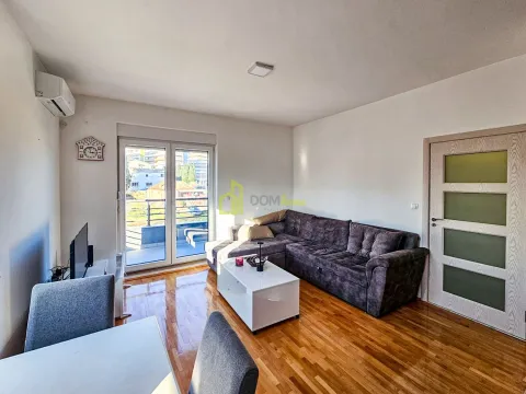 Izdavanje, jednosoban stan, 45m², Kod Big Fashion-a, Podgorica