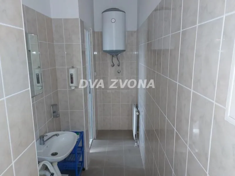 Prodaja, ugostiteljski objekat, 478m², Perlez, Zrenjanin