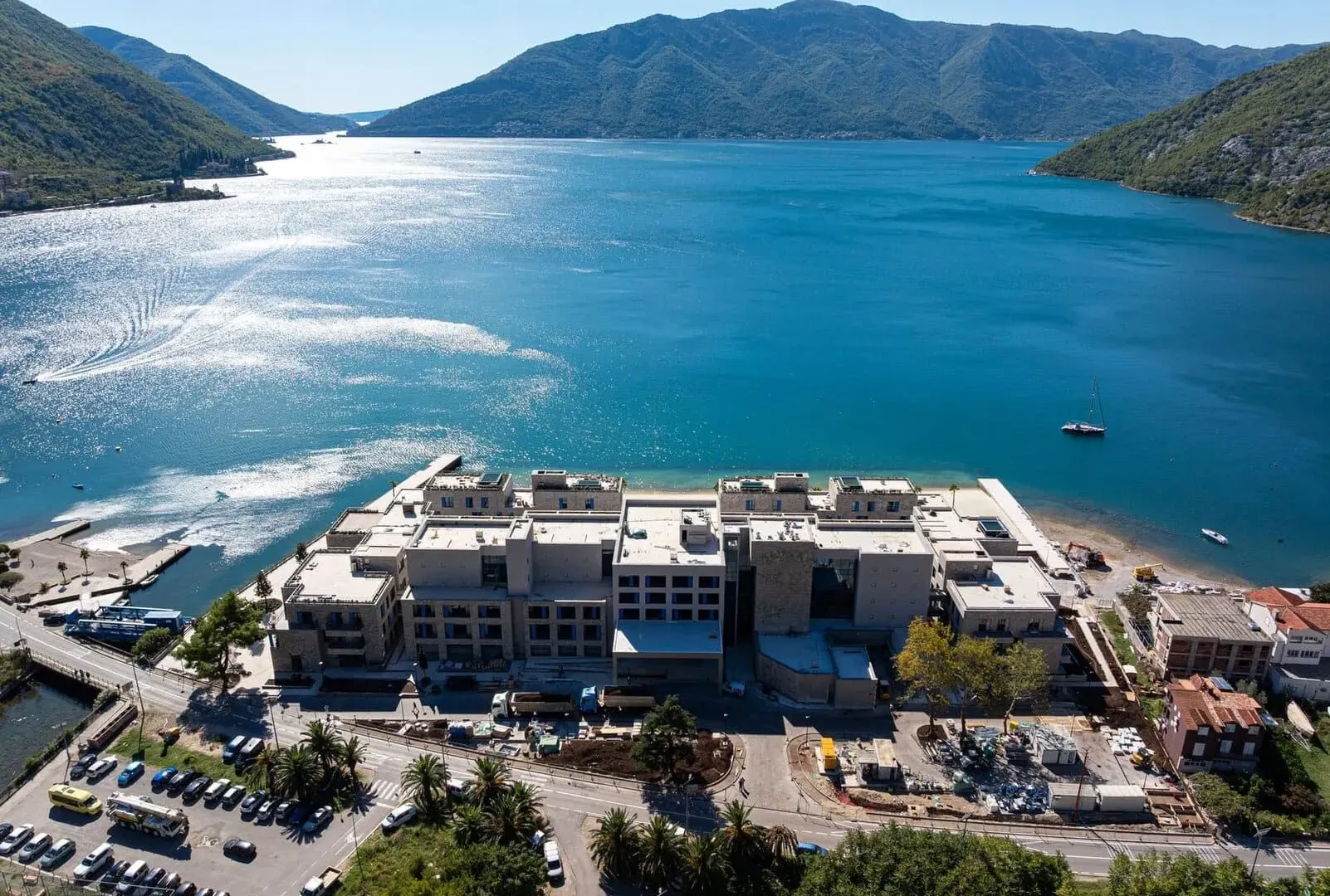 Prodaja, trosoban stan, 187m², Risan, Kotor