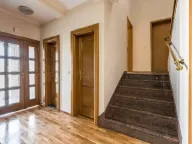 Rent, house, 370m², Zabjelo, Podgorica - image 5