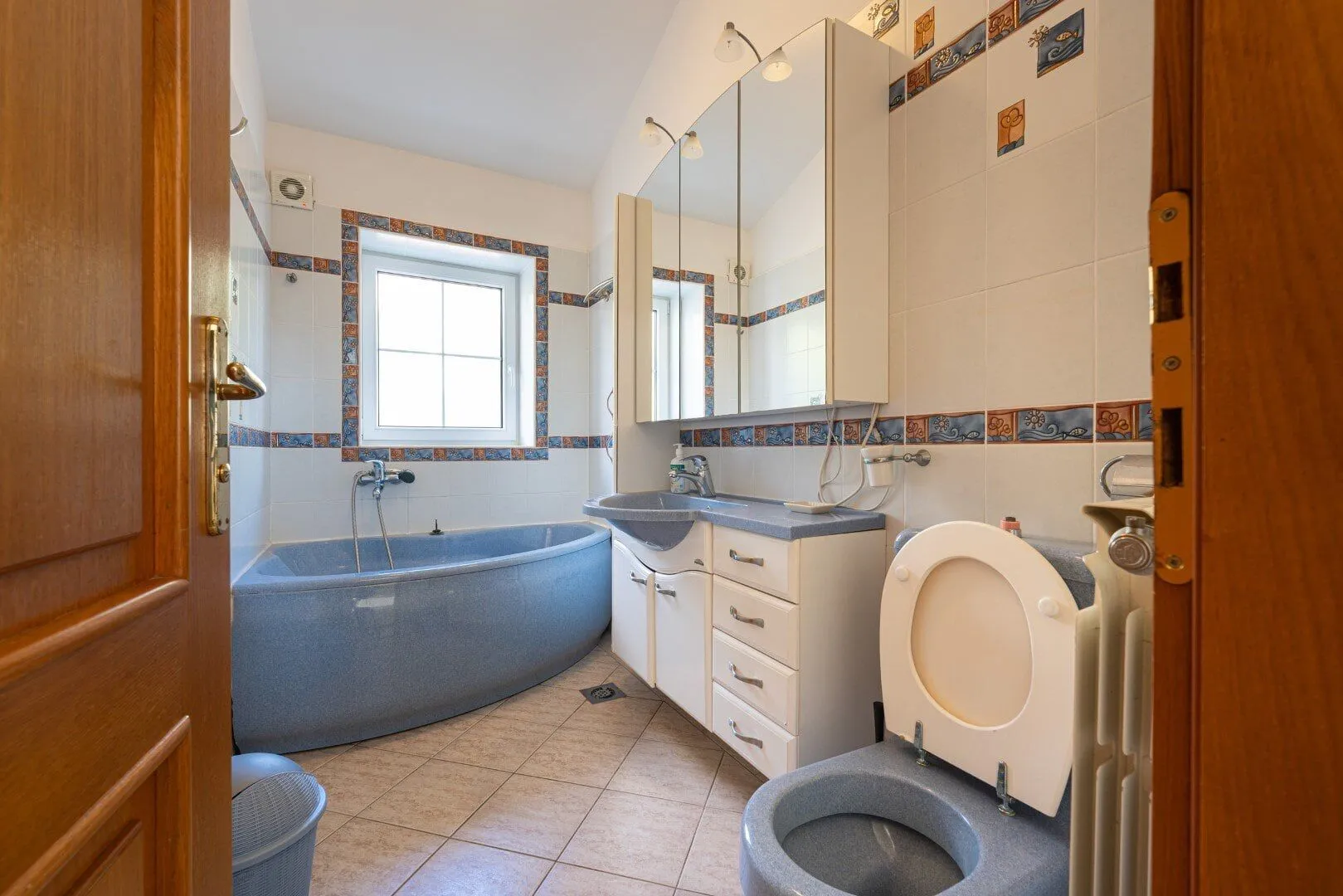 Sale, house, 560m², Kotor, Crna Gora