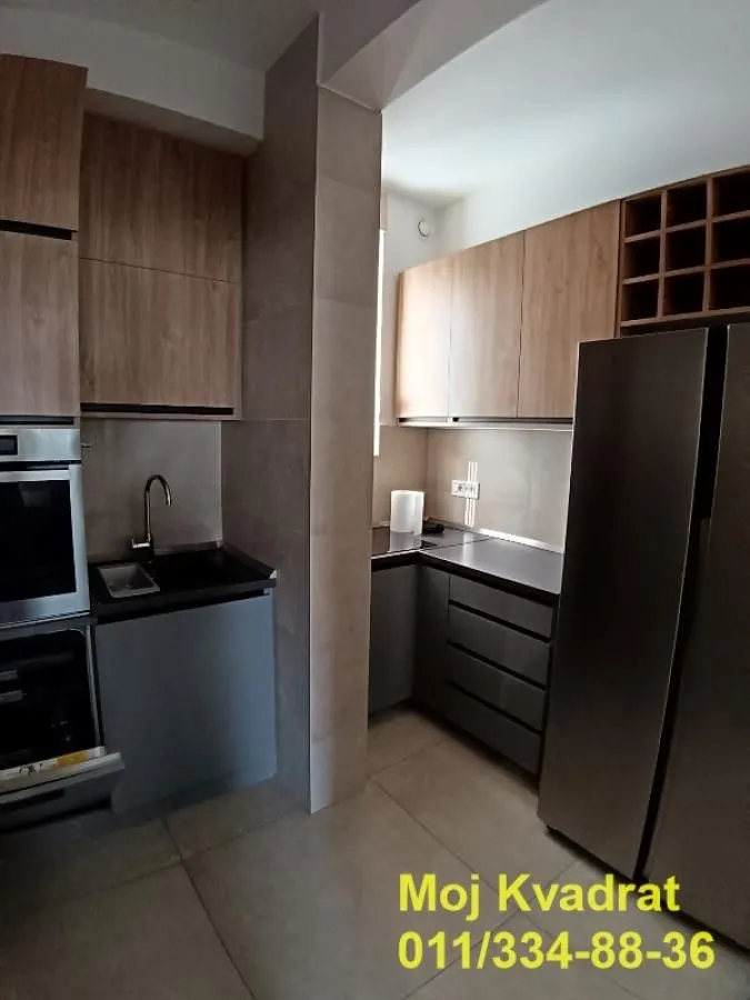 Sale, two bedroom apartment, 49m², Neimar, Vračar Sve Podlokacije
