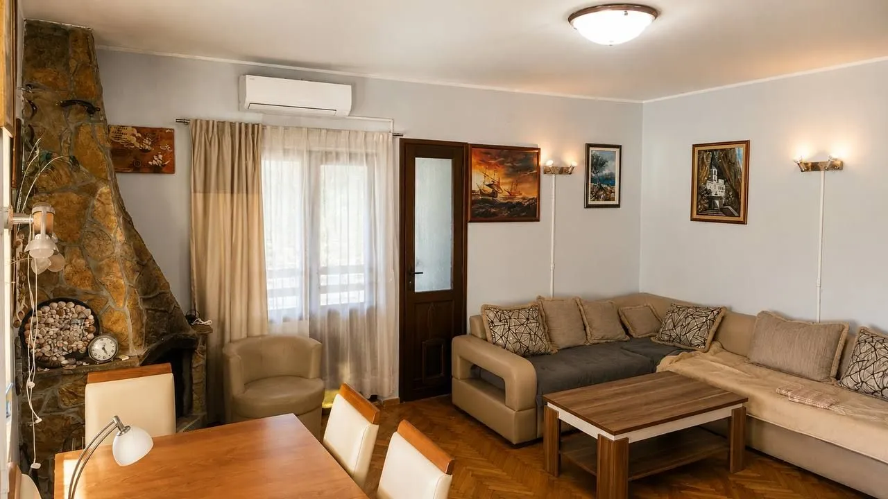 Prodaja, kuća, 143m², Ratiševina, Herceg Novi