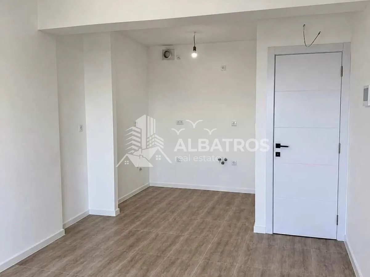 Sale, one bedroom apartment, 462m², Šušanj, Bar
