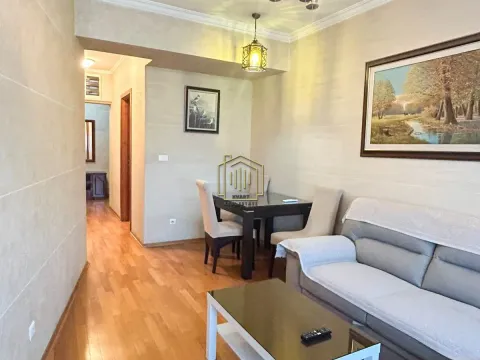 Rent, one bedroom apartment, 55m², Podgorica, Crna Gora - image 9
