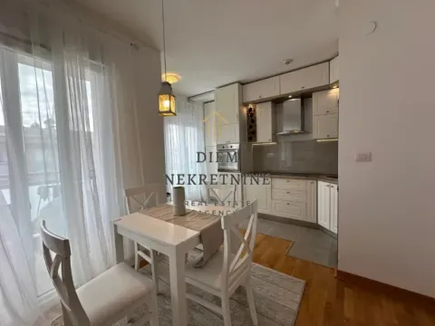 Rent, one bedroom apartment, 51m², City Kvart, Podgorica - image 4