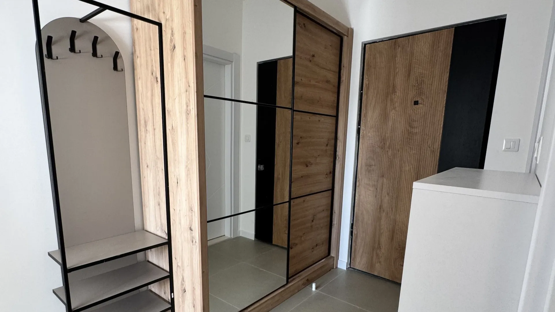 Izdavanje, jednosoban stan, 47m², Zabjelo, Podgorica