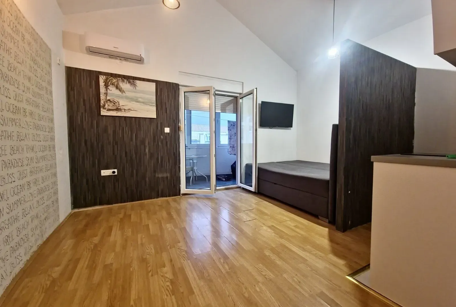 Rent, studio apartment, 30m², Budva, Crna Gora