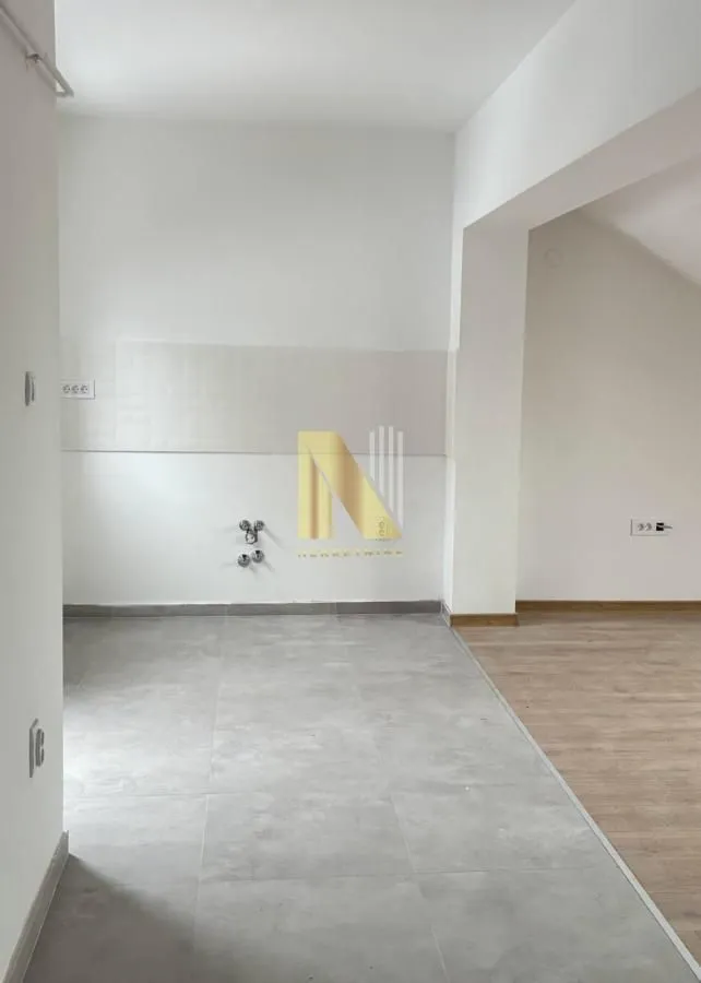 Prodaja, dvosoban stan, 61m², Novo naselje, Novi Sad