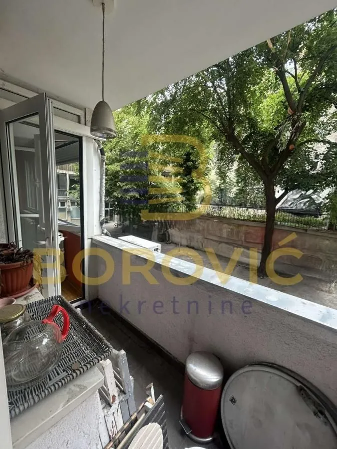 Sale, two bedroom apartment, 60m², Stari Grad, Beograd