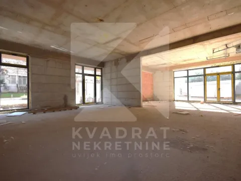 Izdavanje, poslovni prostor, 118m², Stari Aerodrom, Podgorica - image 5