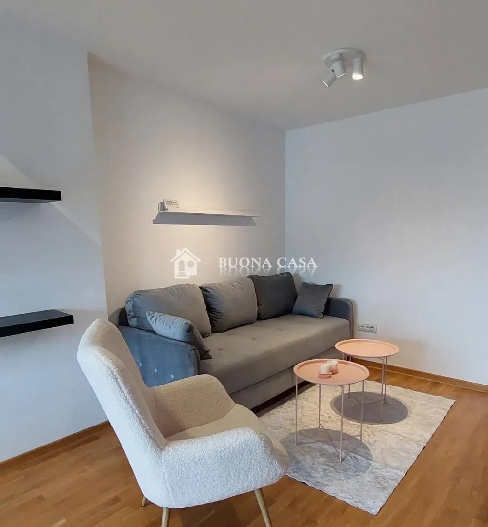 Prodaja, trosoban stan, 58m², Stari Grad, Beograd