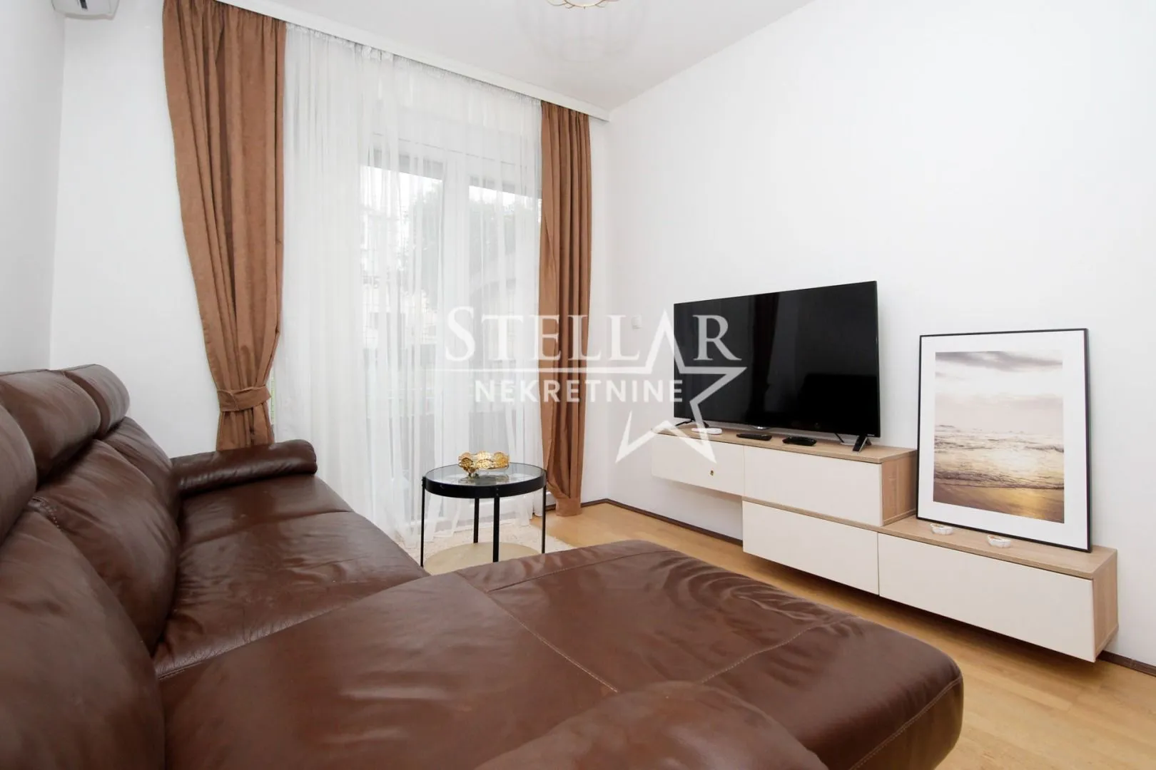 Rent, one bedroom apartment, 37m², 1 maj, Podgorica