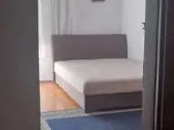 Izdavanje, jednosoban stan, 51m², Blok 6, Podgorica - image 2