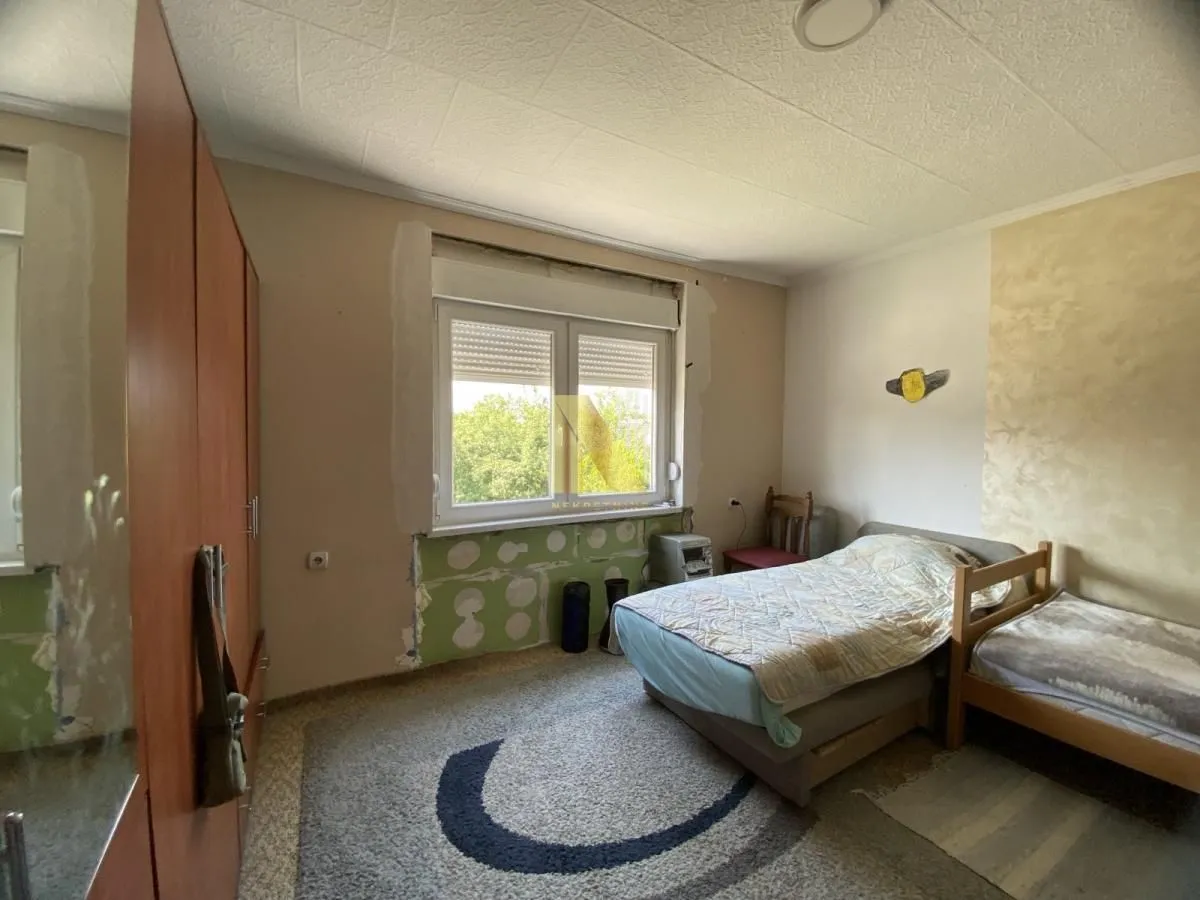 Prodaja, kuća, 112m², Kać, Novi Sad Sve Podlokacije