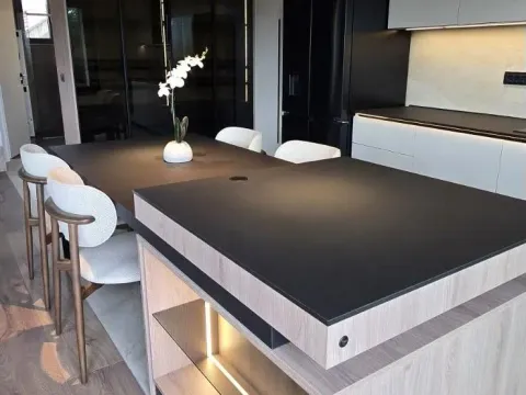 Izdavanje, trosoban stan, 82m², Olimp, Zvezdara Sve Podlokacije - image 4