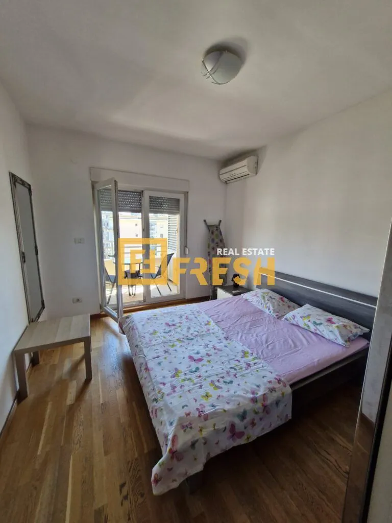 Rent, one bedroom apartment, 54m², City Kvart, Podgorica