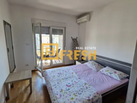 Rent, one bedroom apartment, 54m², City Kvart, Podgorica - image 8