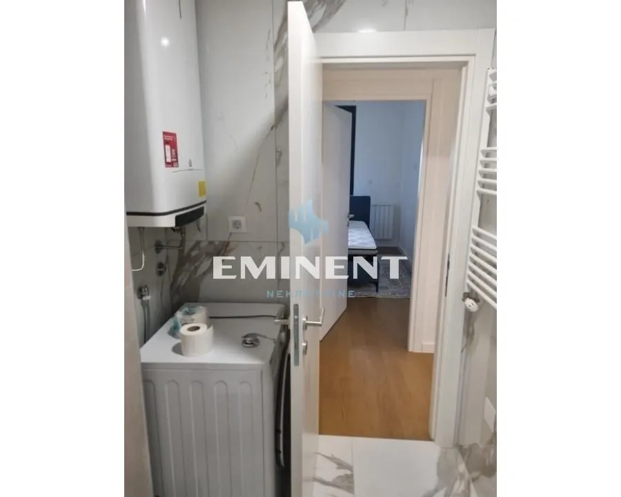 Izdavanje, stan, 43m², Autokomanda, Voždovac Sve Podlokacije