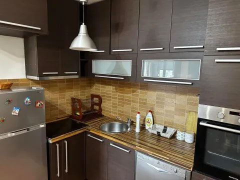 Rent, one bedroom apartment, 50m², City Kvart, Podgorica - image 1