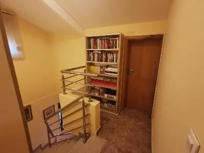 Prodaja, trosoban stan, 105m², Dalmatinska ulica, Podgorica