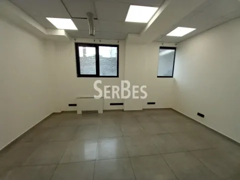 Rent, office space, 250m², Bulevar Oslobodjenja, Novi Sad Sve Podlokacije - image 6