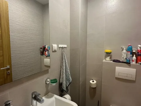 Prodaja, dvosoban stan, 70m², Centar, Tivat - image 17