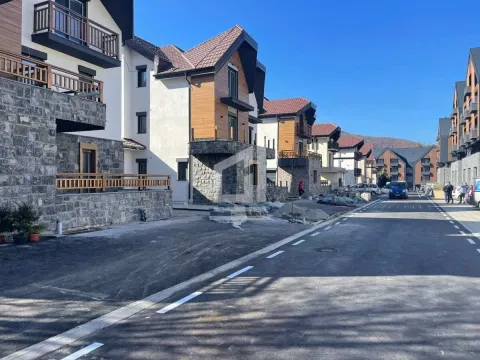 Sale, one bedroom apartment, 46m², Kolašin, Crna Gora - image 4