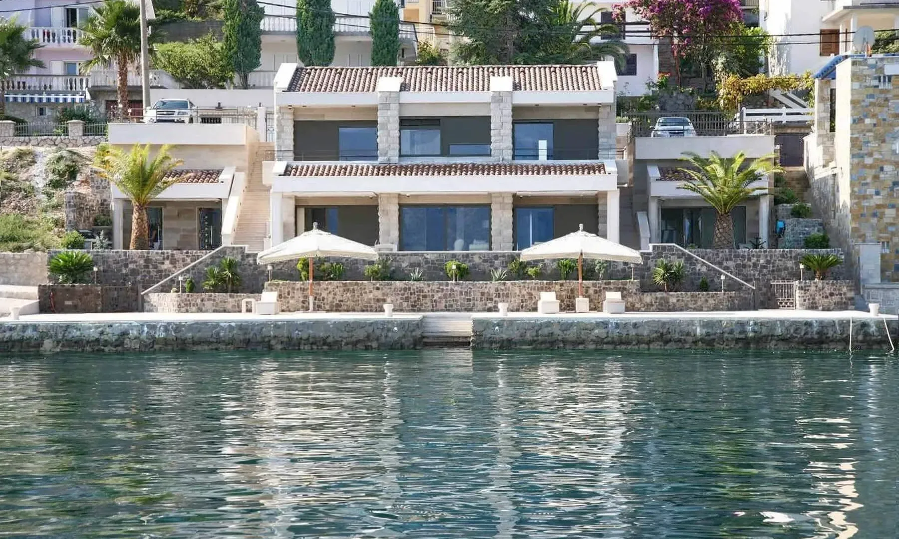 Rent, house, 300m², Krašići, Tivat