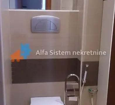 Rent, three bedroom apartment, 95m², Savski Venac, Beograd - image 15