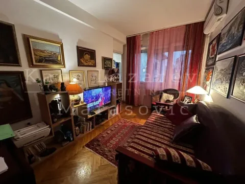 Prodaja, dvosoban stan, 43m², Stari Grad, Beograd - image 2