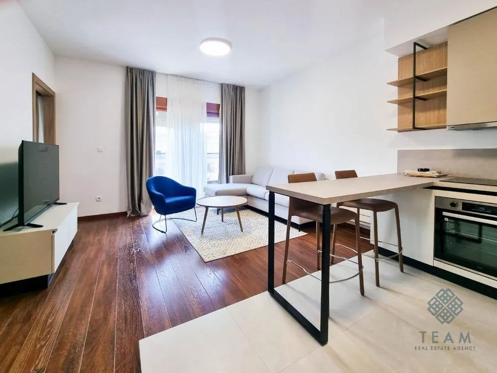 Rent, three bedroom apartment, 90m², Master Kvart, Podgorica