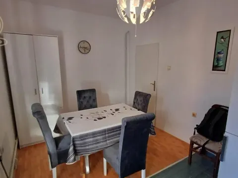 Rent, three bedroom apartment, 65m², Zvezdara Sve Podlokacije, Beograd - image 4
