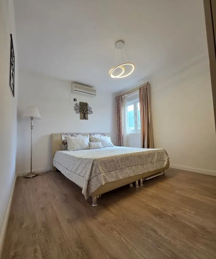 Sale, four bedroom apartment, 107m², Bečići, Budva