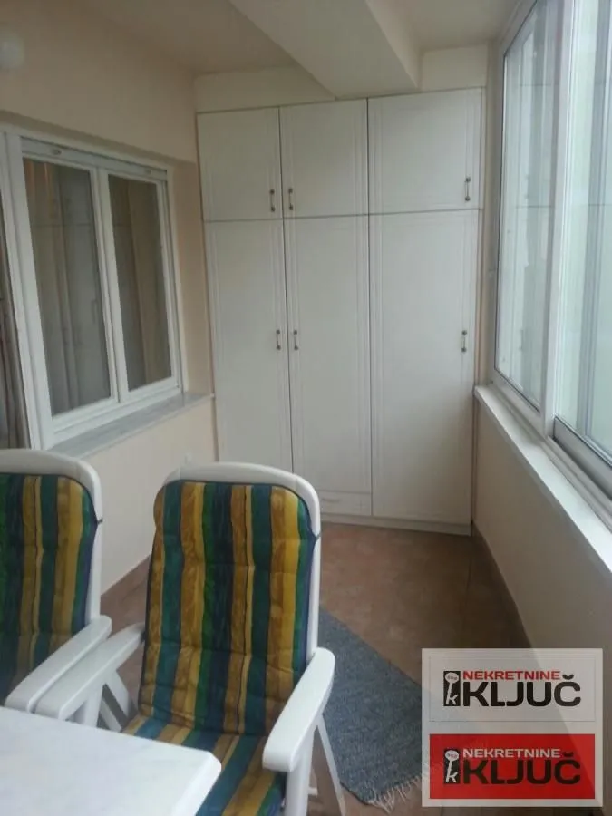 Prodaja, dvosoban stan, 56m², Grbavica, Novi Sad Sve Podlokacije