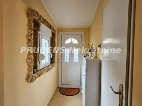 Prodaja, trosoban stan, 88m², Brace Jerković, Voždovac Sve Podlokacije - image 9