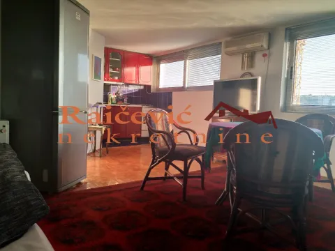 Izdavanje, garsonjera, 28m², Savski Venac, Beograd - image 4