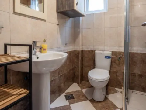 Sale, two bedroom apartment, 70m², Gruda, Cetinje - image 12