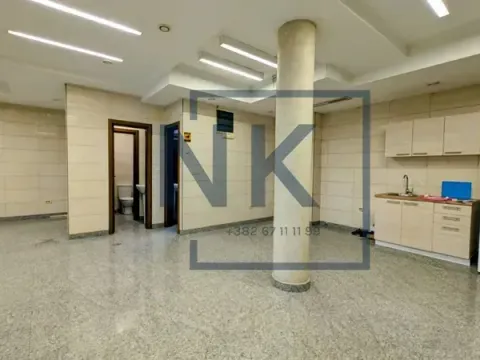 Izdavanje, poslovni prostor, 70m², Preko Morače, Podgorica - image 7