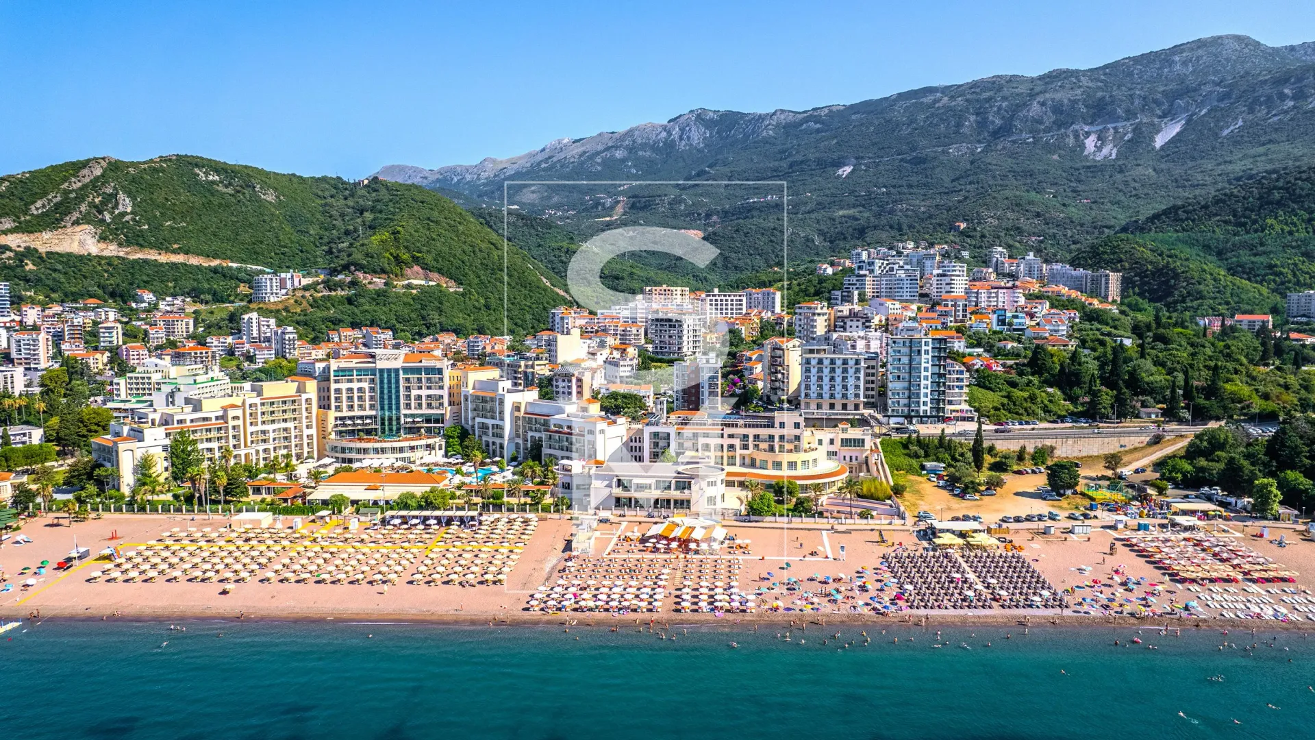 Daily-rent, three bedroom apartment, 67m², Bečići, Budva