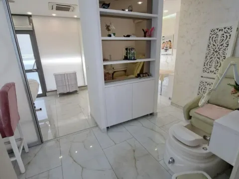 Rent, office space, 41m², Dalmatinska ulica, Podgorica - image 11