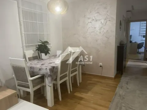 Izdavanje, trosoban stan, 83m², Telep, Novi Sad Sve Podlokacije - image 2