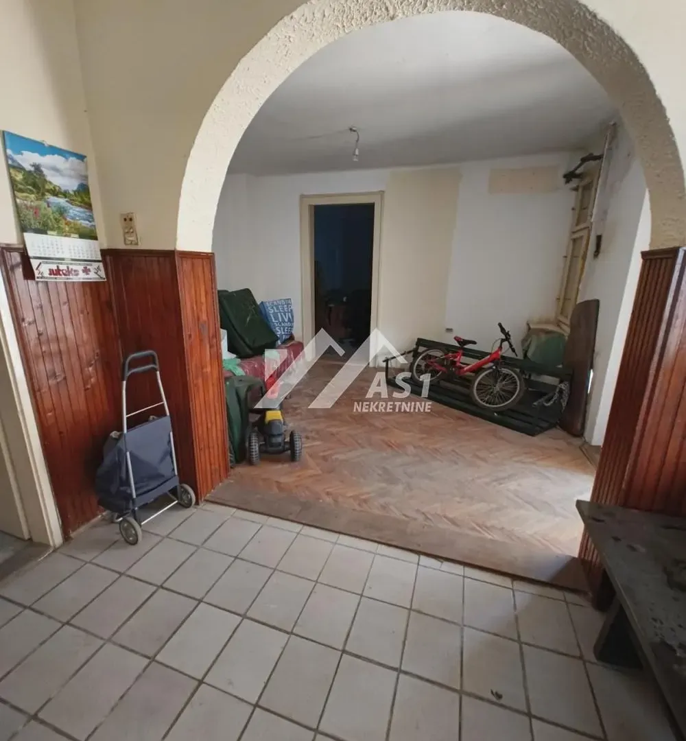 Rent, office space, 70m², Adamovićevo Naselje, Novi Sad Sve Podlokacije