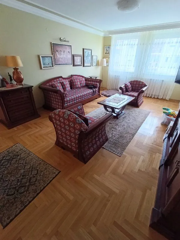 Rent, three bedroom apartment, 88m², Novi Beograd Sve Podlokacije, Beograd