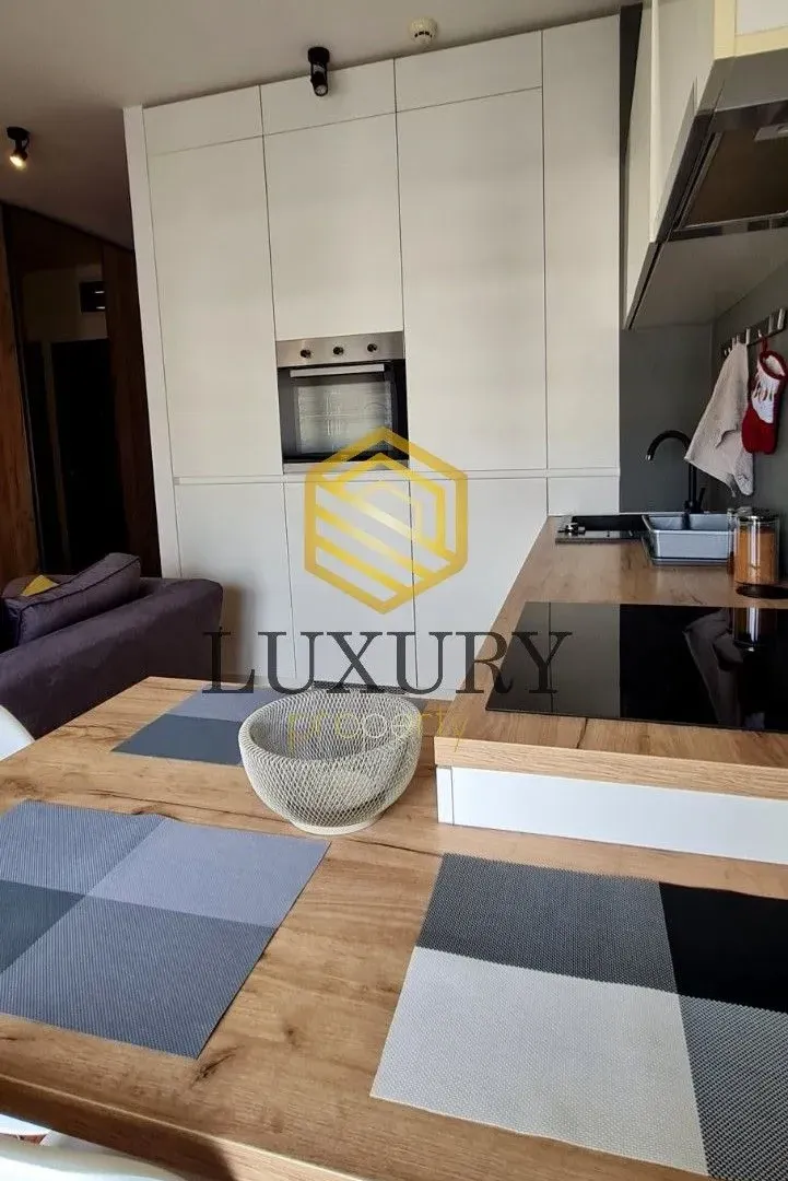 Izdavanje, garsonjera, 33m², City Kvart, Podgorica