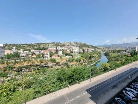 Rent, one bedroom apartment, 72m², Vezirov Most, Podgorica - image 8